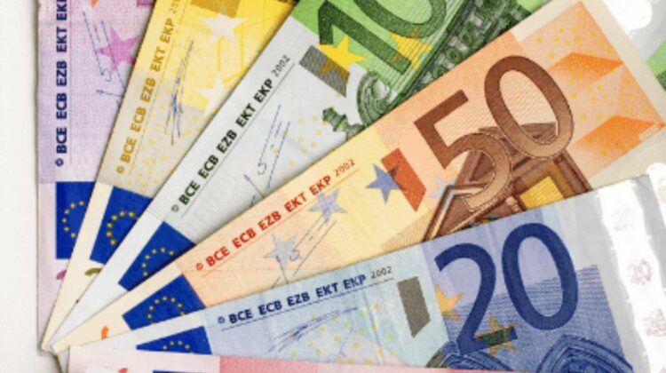 Retraites en France : pourquoi les pensions risquent de perdre du terrain face aux salaires