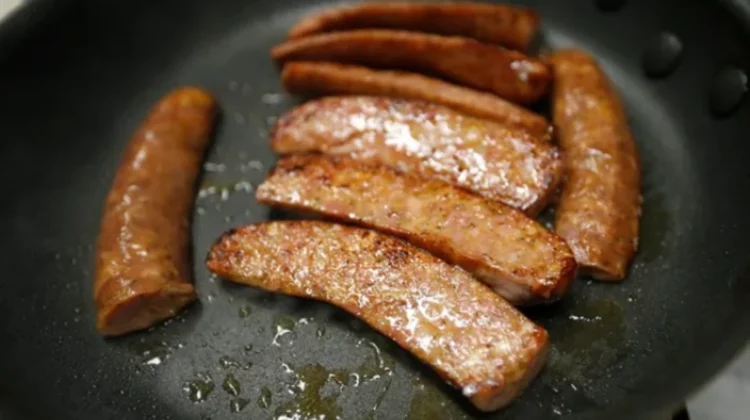 Sausages sold in Ontario recalled