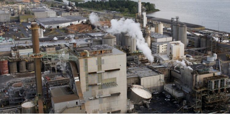 1 Dead, 9 Missing Washington Paper Mill Chemical Tank Blast at Nippon Dynawave Packaging Plant