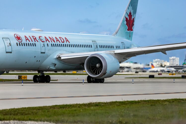 140 Flights Cancelled & 271 Delay Across Canada Today: Air Canada, WestJet, Jazz, Porter and Flair Hit as Toronto, Vancouver, Calgary, Montreal and Ottawa Face Massive Travel Disruptions
