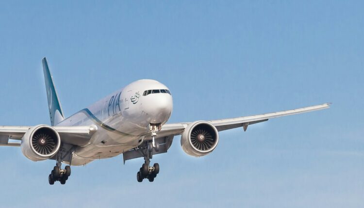 5,284 Delays & 95 Cancelled Flight Across US as Air Canada, Delta, Endeavor, Republic, United, Alaska, Southwest and American, Disrupting Washington, Charlotte, Connecticut, Ohio, New York and More
