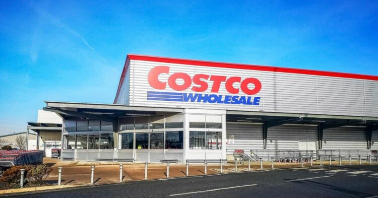 Costco Tariff Refund Battle Explodes as Consumers Demand Share of $166 Billion IEEPA Tariff Refunds While Costco Seeks Dismissal of Class-Action Lawsuit