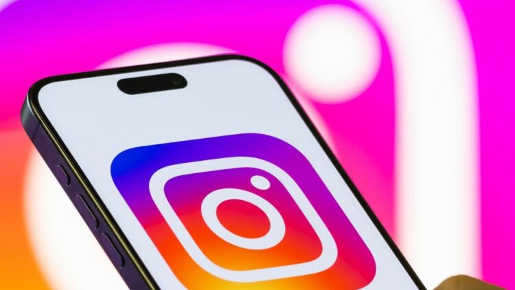 Instagram Instants Launches Worldwide: What Are Instants on Instagram, How the IG Instants Feature Works, and Why Instant Instagram Sharing Is Targeting Gen Z Users