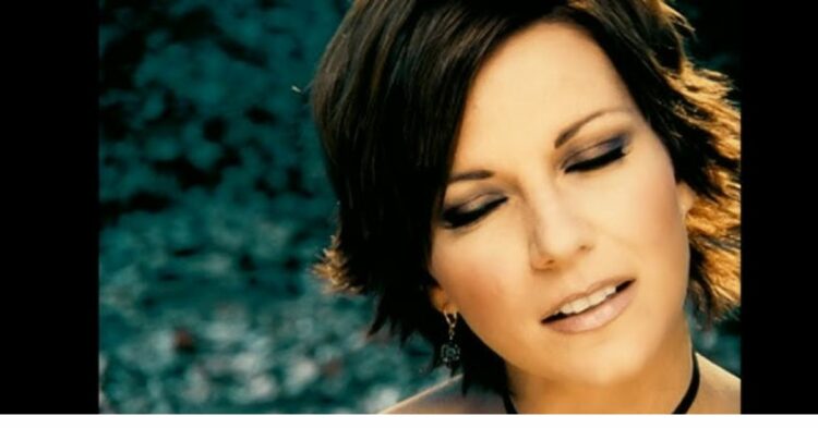 Martina McBride Cancels DC Performance as Freedom 250 Concert Faces Growing Artist Backlash Over Trump Links