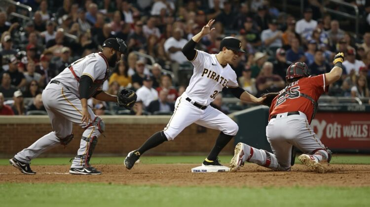 Pirates vs Diamondbacks Showdown: Arizona Diamondbacks Look to Extend Series Lead as Pittsburgh Pirates Fight Back in Game 2