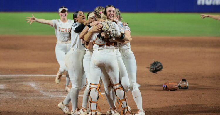 WCWS Alabama Softball Rallies Past UCLA Softball 6-3 in Explosive Women’s College World Series Battle