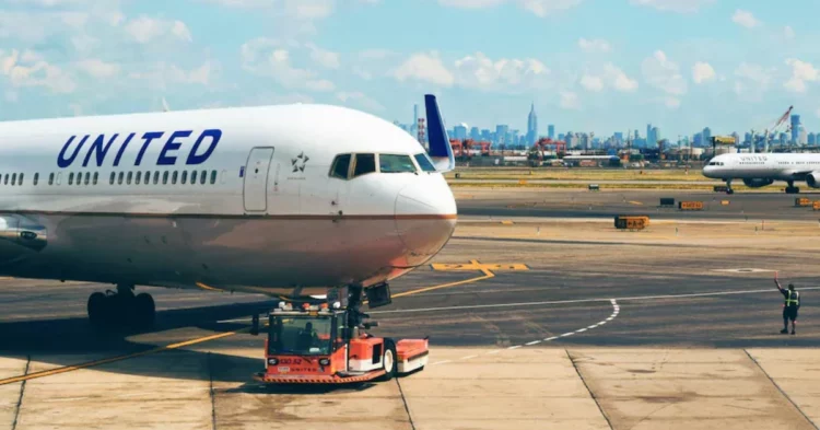 United, Alongside Southwest, Delta, American, and More, Strengthens Headphone Etiquette but Introduces the Toughest Rule Yet With Possible Passenger Removal New Update